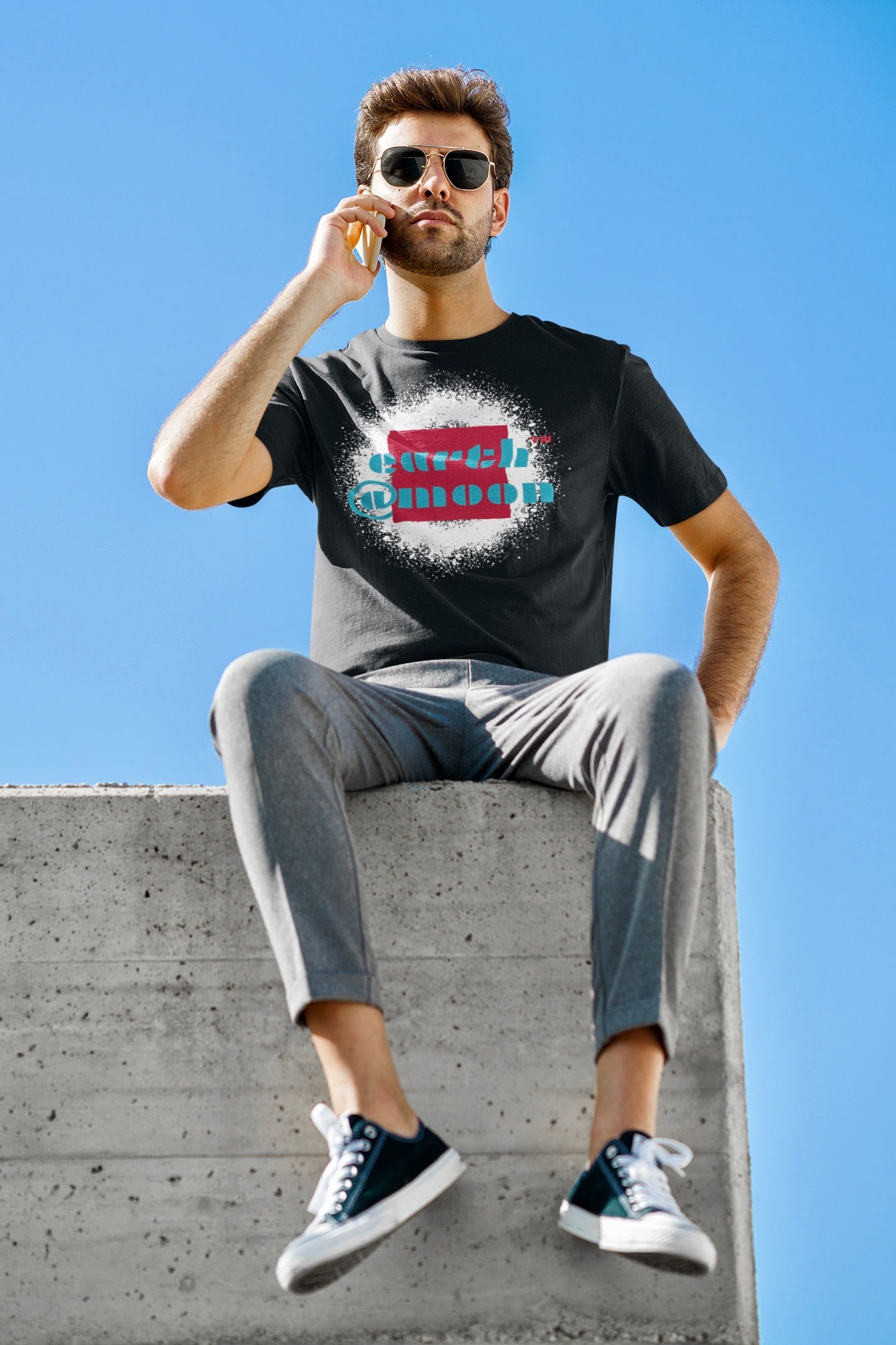 Circle graf Short-Sleeve T-Shirt