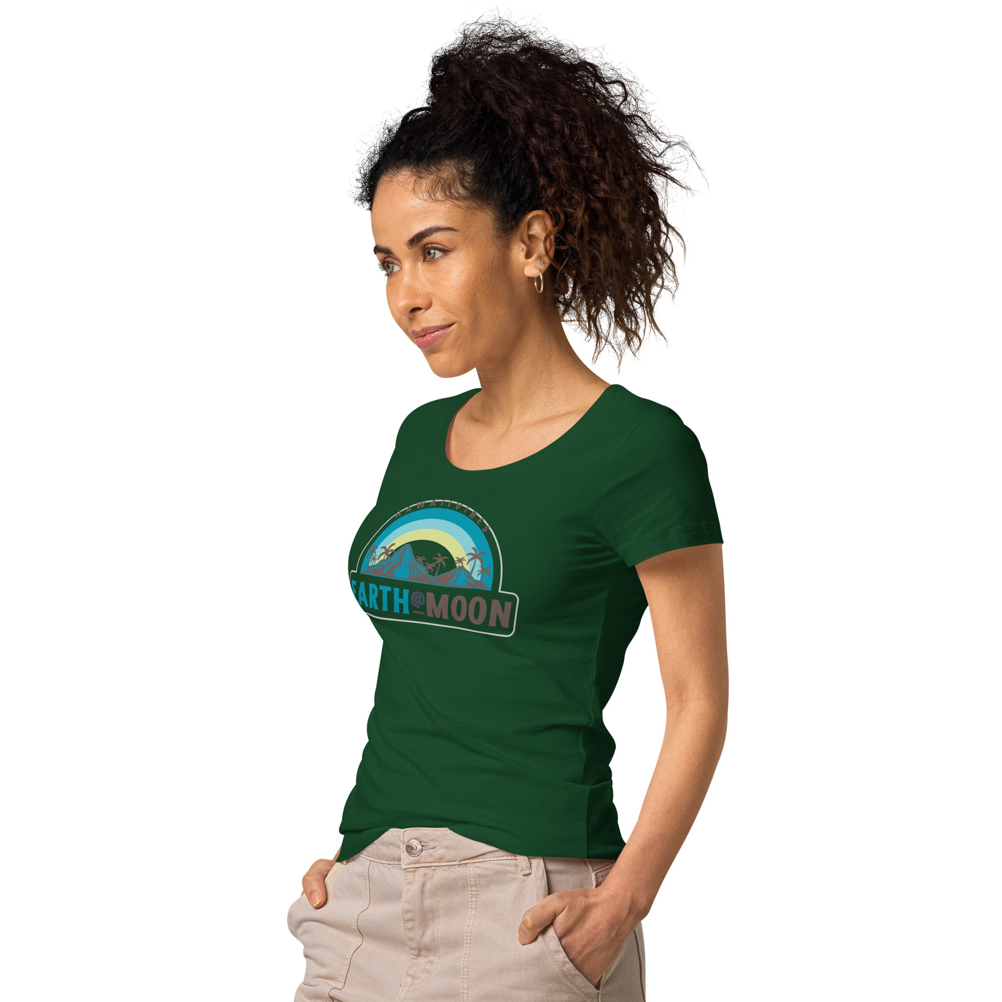 Hawaiian Vibes22 Women’s basic organic t-shirt